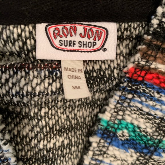 Ron Jon hooded sweatshirt in size S. - Picture 4 of 4